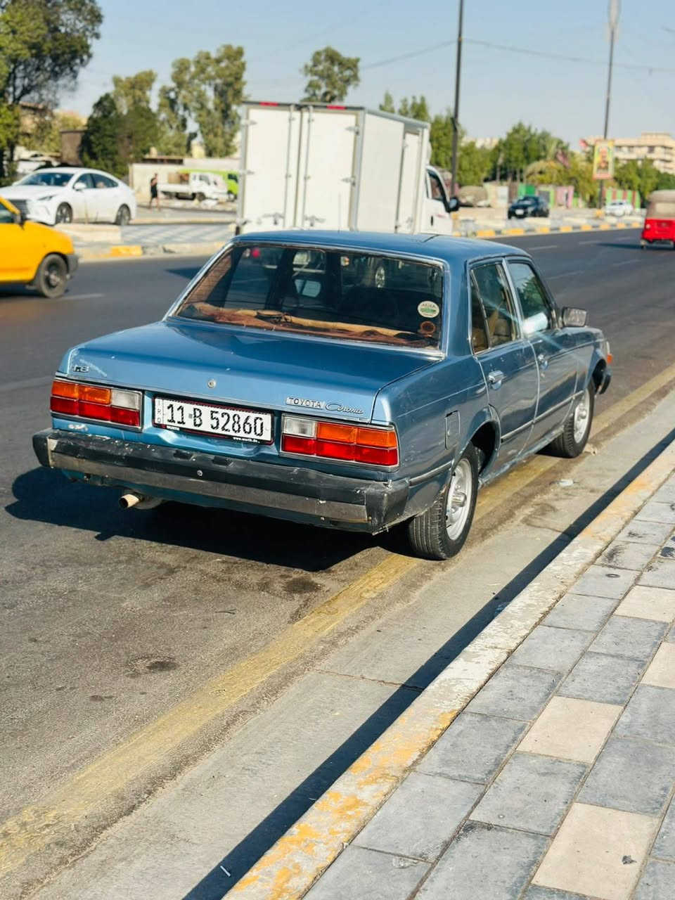 اسلام عليكم كرونه موديل ١٩٨١ سياره كفاله عامه كلشي بيه شغال تبريد خير من الله رقم بغداد انكليزي تحويل بأي وقت وسياره حلوه ومن التراث وبعدهي جديده مكان السياره كربلاء السعر ٤٥ وبيه مجال الاستفسار ***********
