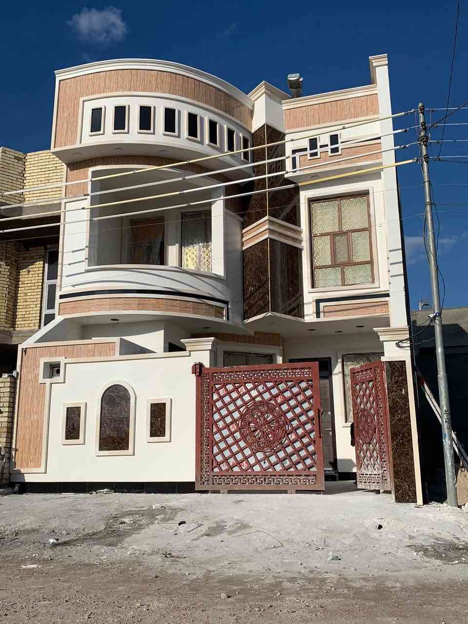 تنفيذ جميع الديكورات الخارجيه 
بل فوم التركي + لبخ + تطعيم سيراميك حسب الديكور لتريده شغل زين ومرتب 
شعندك راسلنه عل صفحه
او للتصال *********** واتساب
