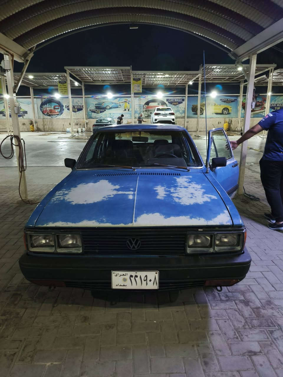 سلام عليكم
برازيلي موديل 1985
سياره متروكه17سنه على وضع الشركه مكينه كير بلادي وشغاله وتمشي وخير الله
فقط بيها تبخير قليل
السعر 35وبيه مجال قليل
عنوان بغداد
تواصل ***********
