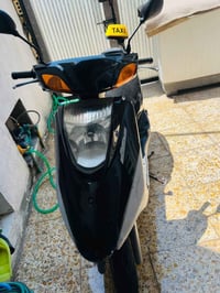 دراجه بريز كابريتر للبيع مكني بغداد الشعله سعر ٦٠٠ وبيهه مجال حك الجيه...