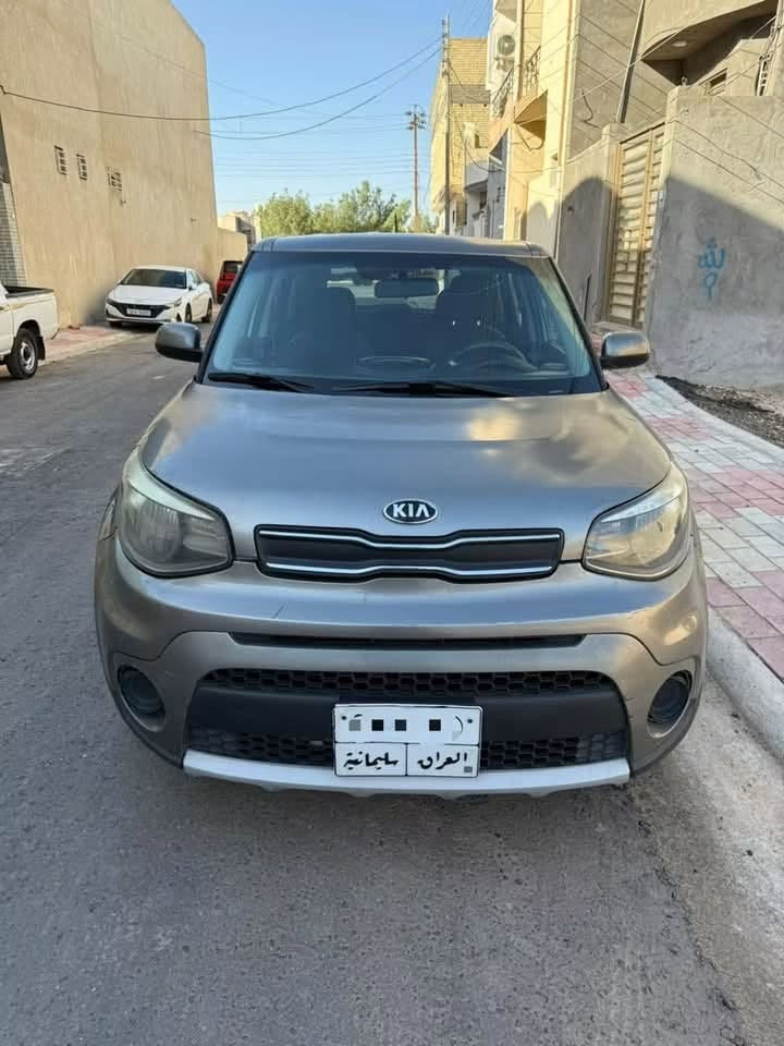 صول 2017 مكينه1600
بيها بس جاملغ السايق صبغ بدون ايرباك
سعر مناسب اتصال فقط
‭***********‬
واتساب ***********
