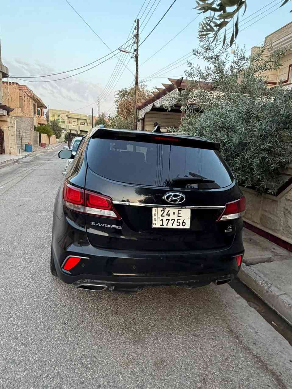 سلام عليكم  كراند سنتافي اسود V6   3300           2018
فول مواصفات 1/1   رقم دهوك   سنوية 2031 هزة جديد رقم جديد   7 راكب   تحويل مباشر 

كشنات جلد +VIP

كشنات أمامي كهرب  + حار  بارد 

كشنات خلفي  حار 

سلايد او بانوراما 

نقطة عمياء 

مثبت سرعة 
كامرات ٣٦٠ درجة 

ثلاث وضعيات قيادة   ايكو   نورمال   سبورت 

بريك بصمة 

اوتو هولد 

بردات ابلادية 

صندوق شفط 

كشن خزن

رادار 

حساس أمامي  خلفي 

ستيرن هيتر 

ثلاث قطع تبريد تبريد ثلج 

تبريد خلفي منفصل 

تحديد سرعة

تشغيل بصمة 

دبل اكسن

سعر ١٦٥  او مجال

***********
