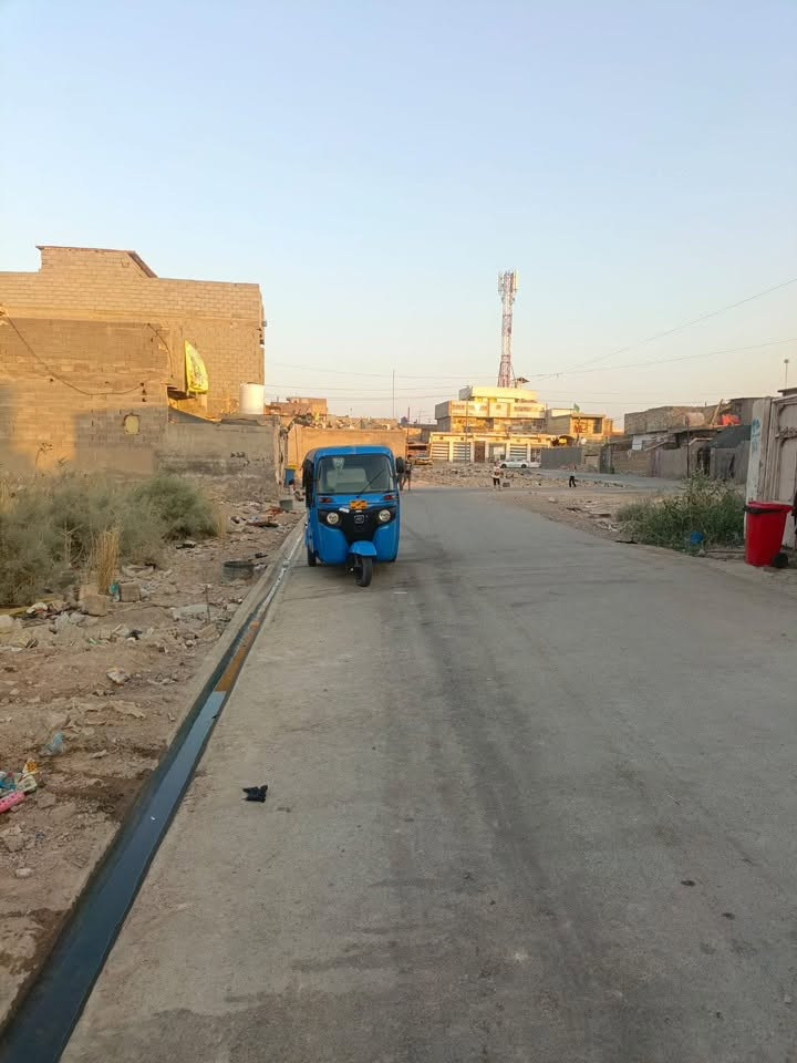 سلام عليكم عندي كاع ٢٢٥ متر لبيع بل حميديه شارع السبيس قرب سوق الثاني ***********

