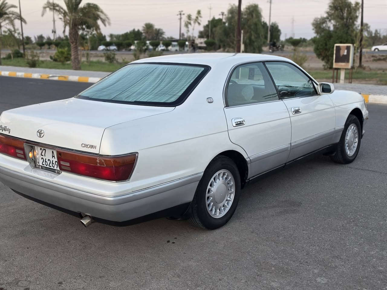البيع بطه موديل ١٩٩٣ سياره مكفوله من الكص ونقل جثه وعيب الشرعي وضربه مكينه وكير كفاله تخم تاير تبريد حداديه جديده رقم ذيقار دولي تحويل مباشر العنوان واسط سعره ٦٠ وبيه مجال ***********
