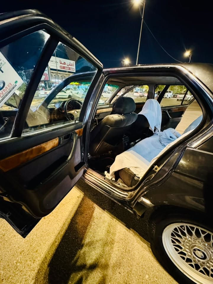🚘 BMW للبيع — مال جناي ومجهزة على آخر حباية 🔥

🔧 حدادية السيارة جاهزة 100%
🛞 تخم تاير جديد 100%
🔋 بطارية جديدة 100%
⚡ كهربائيات السيارة بلادية، ما ملعوب بيها والكل شغالة
⚙️ الكير والمكينة بالشرط
🔥 سيارة مال جناي ومجهزة على آخر حباية
✅ سيارة جاهزة 100% وما تحتاج أي صرف

📋 الرقم: دهوك، باسمي، مداور وكالة حاضر
💰 السعر: 53 ورقة 

📞 ***********
