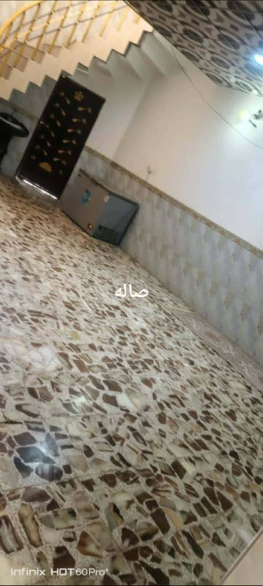 دار للبيع الرميثه حي العسكري 
قرب المحكمة مساحه 200
متر بناء طابوق سقف مسلح 
سنه البناء 2018للاستفسار
الاتصال على الرقم الموجود 
***********
