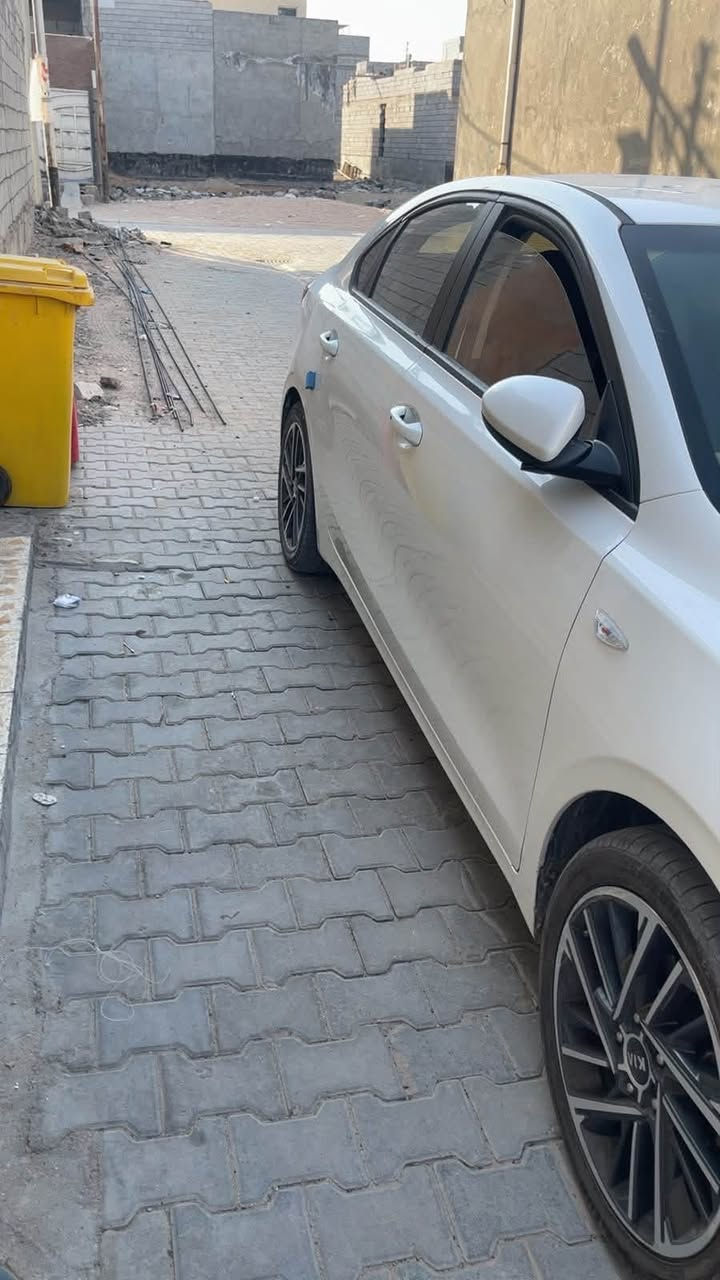 سيراتو وارد كوري موديل 21 كفاله سياره بانزين ماشيه 61 الف محرك 1600 دبل نوزل بصمه و ترحيب بيبان سياره فول 
للاستفسار 
***********
