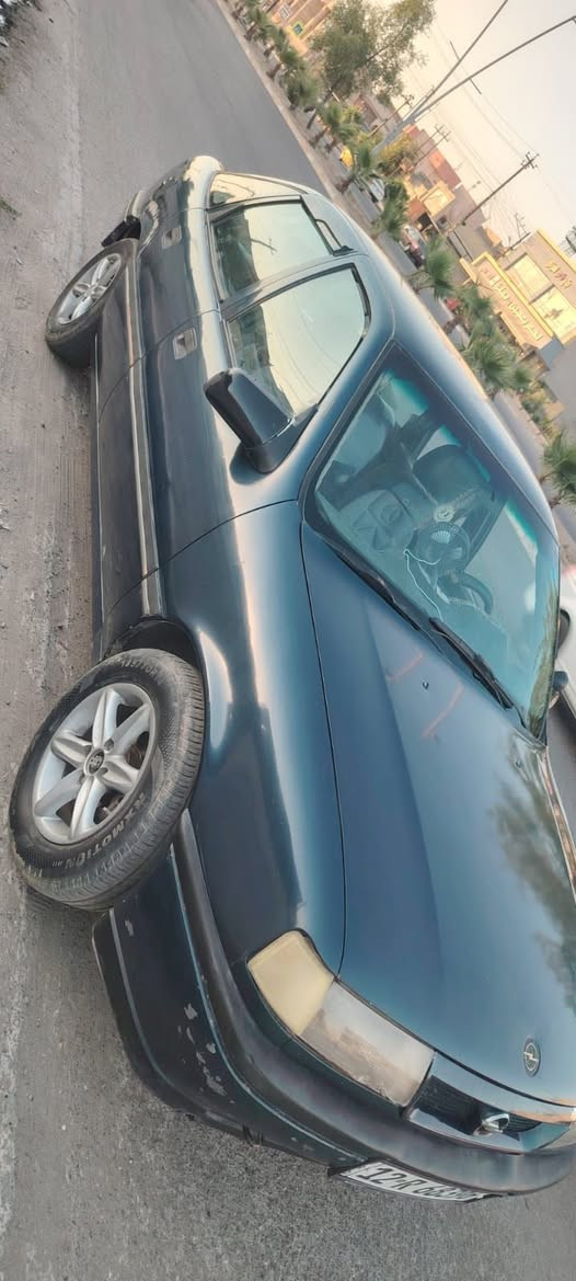 السلام عليكم اوبل فكترا للبيع موديل 91 
محرك بداية صرف كير شرط جديد شادو مال كصه
صبغ جمالية شرط بدون طخه وضرر
سنوية 2030 بأسمي شرط وكالة وتحويل
السعر 37 وبيها مجال قليل
 ***********
