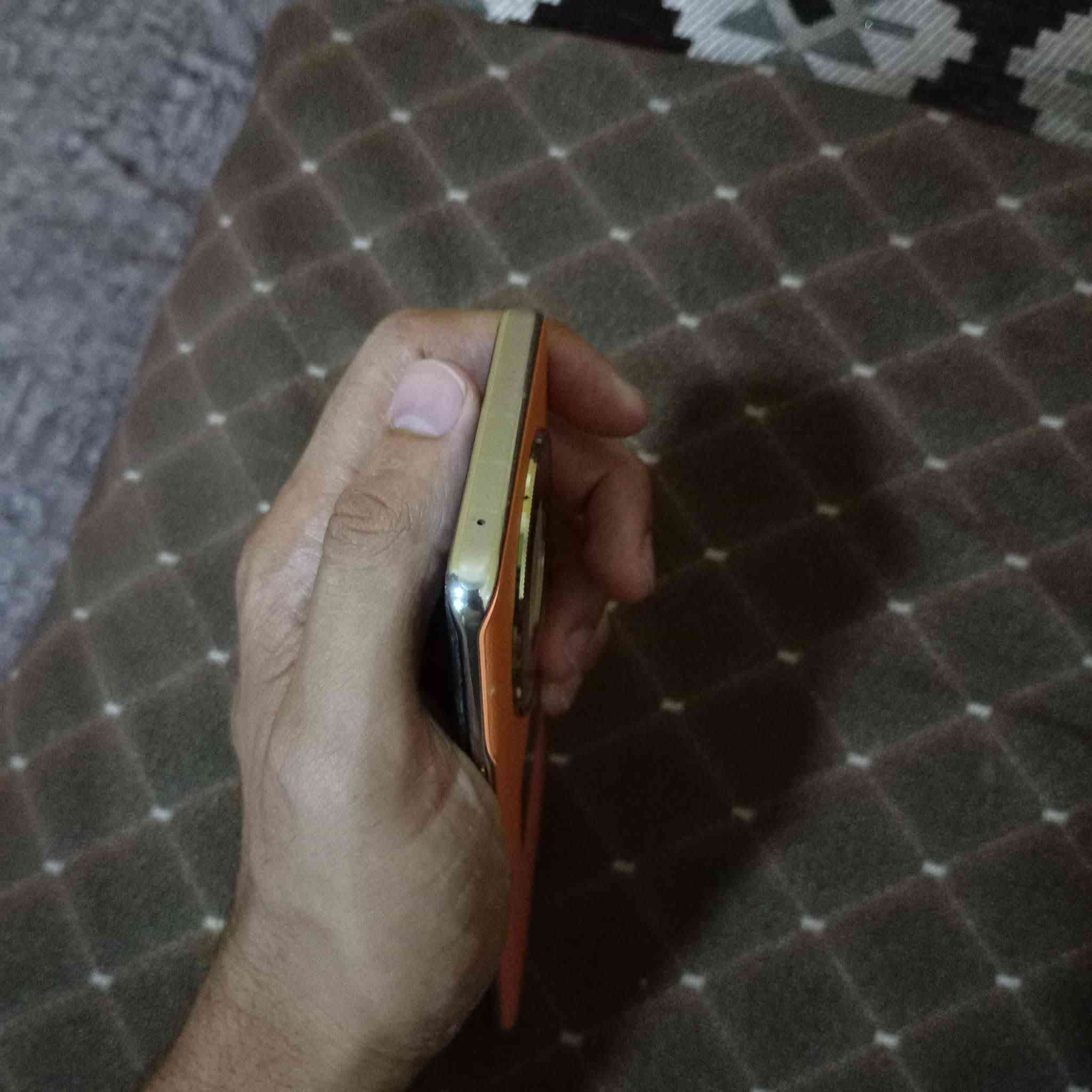 السعر قفل 290 اقرا المنشور
هونر اكس 9 بي

ذاكرة 256

رام12+8

الجيهاز وضع شركة شخط مابي غراضو كاملة
مكاني ايمن ***********
