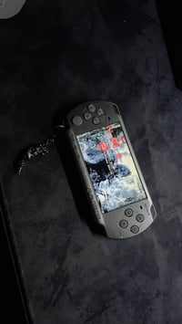 PSP2000 • مهكر • ٢٠+ لعبه