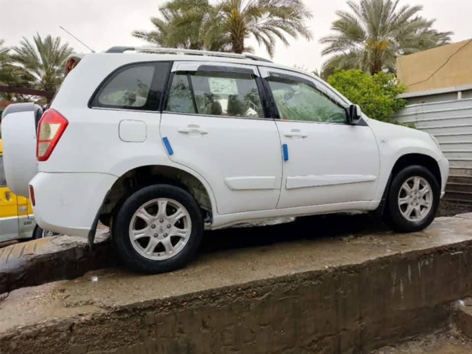 السلام عليكم
تيكو ٢٠١٣ سيارة جداً نضيفه 
كير محرك مكفولات وتبريد شغال كهربائيات كلها بلاديه سياره مابيها اي نقص 
السعر ٥٥ وبيها مجال بسيط 
‏***********
