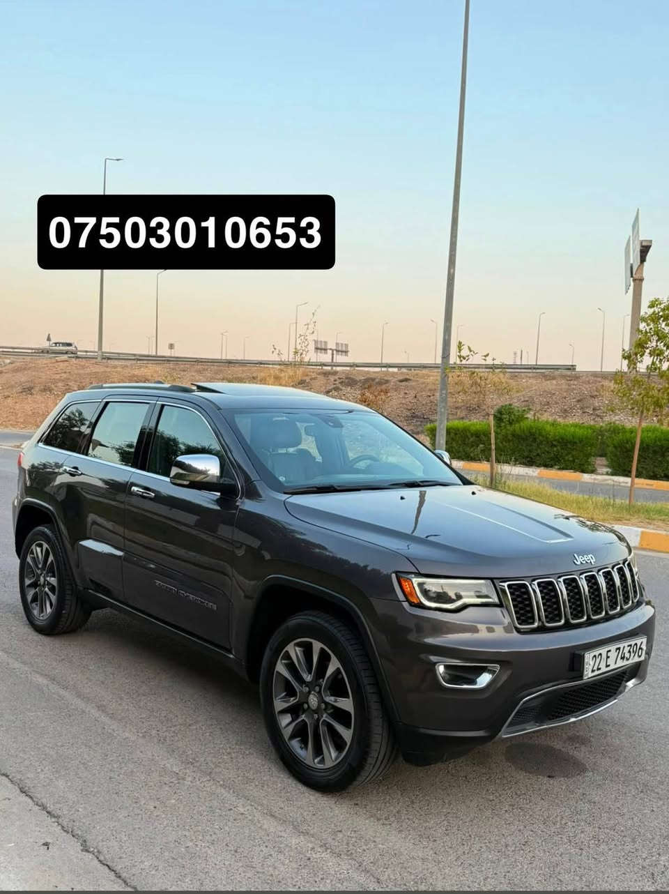 Jeep Laredo 
مۆدێل :: 2018
سعر :: 217 وەرەقە و مەجال
ماوەی رۆیشتن :: 96000 mil
مواصفات Limited ئەمریکی 
پانۆراما ... دەبڵ ئەکسل ... کوشین کارەبای ... کوشین جلد ... کوشین خەزن ... كوشين سار د گەرم ... سوکان هیتەر ... پێش و پشت حەساس و کامیرە ... شاشە گەورە ... سندوق شەفت 
سەیارەکە گێر و مەکینە و کارەبای بە شەرت بێ کرانەوە 
سەیارەکە کلین تایتلە دەعامیش بە شەرت 
بێ سبوغ بێ تەعدیل 
رەقەم و سەنەوی نوێیە 

 korak :: whatsapp *********** أربيل, العراق
