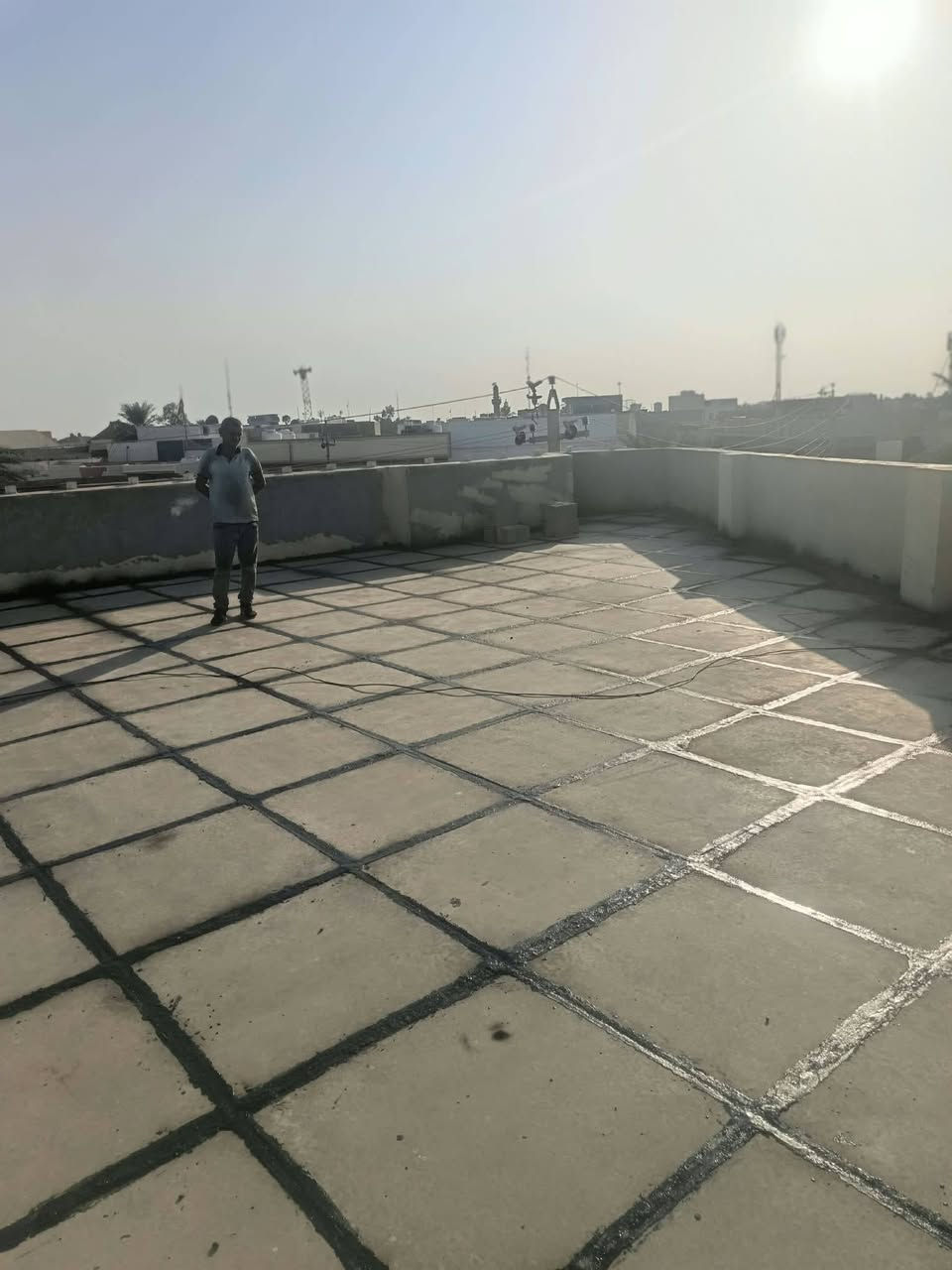 سلام عليکم..
الي یرید ماستک ایزکام اسوی وشغل نضیف اتصل علێ رقم ***********

نص مكتوب في الصور:
- Shot on AWESOME A70