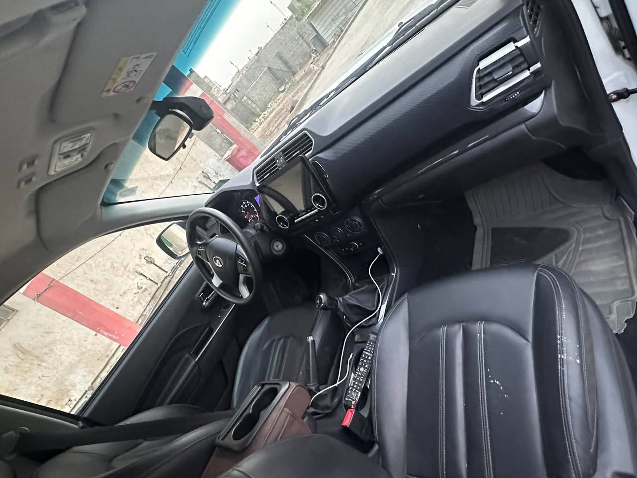 بيك آب • ٢٠٢٥ • ٤٤٠٠٠ كم