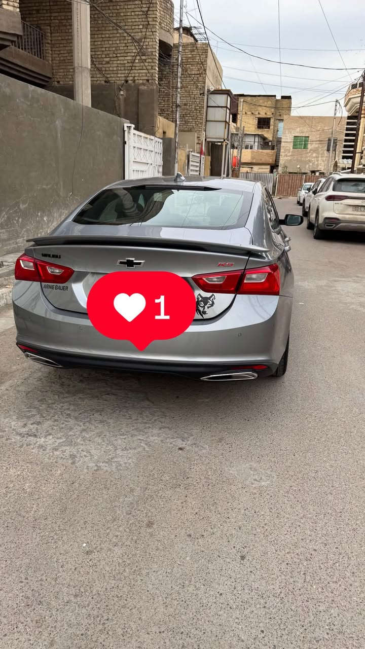 ماليبو 2024RS
رقم بغداد دولي 
سياره جاهزه تايريك للبصره 
حادثها بمريكا جاملغ وشويه من الدوسه 
وبالعراق باب بيها باب بارد وشويه حار بالباب الخلفي 
المواصفات//

🛑محرك 1500 توربو ✈️

🛑بصمه تشغيل وابواب وجنطه

🛑تشغيل عن بعد 
🛑كشن كهربائي

🛑 رادار امامي ❗️

🛑 تحديد مسار/ سياقه ذاتيه 

🛑 اوتو بريك /توقف ذاتي عند الاقتراب 🚳
💫سبايدر مع دفيوزر بلادي 
🛑 داتا شو بل دشبول

🛑كشنات تدفئه + كهرباء ⚡️ 

🛑شاشه كاربلي
🛑شاشه كبيره تدعم 📲Android Auto/car play

🛑خرائط Gps📌

🛑كامره خلفيه 📷

🛑فول تحكمات ستيرن 

🛑كروز مثبت سرعه

🛑 هاند بريك بصمه

🛑شاشة ظبط واعطال بل دشبول

🛑منافذ USP/ 12V /Tip C

🛑اوتو هولد @

🛑مانع انزلاق ⛔️

🛑ويل كب كروم 

🛑حساس اطارات

🛑4 دسك/ Abs// 
السعر 120 وبيها مجال 
مكان السياره بغداد الزعفرانيه 
للاسفسار ***********
