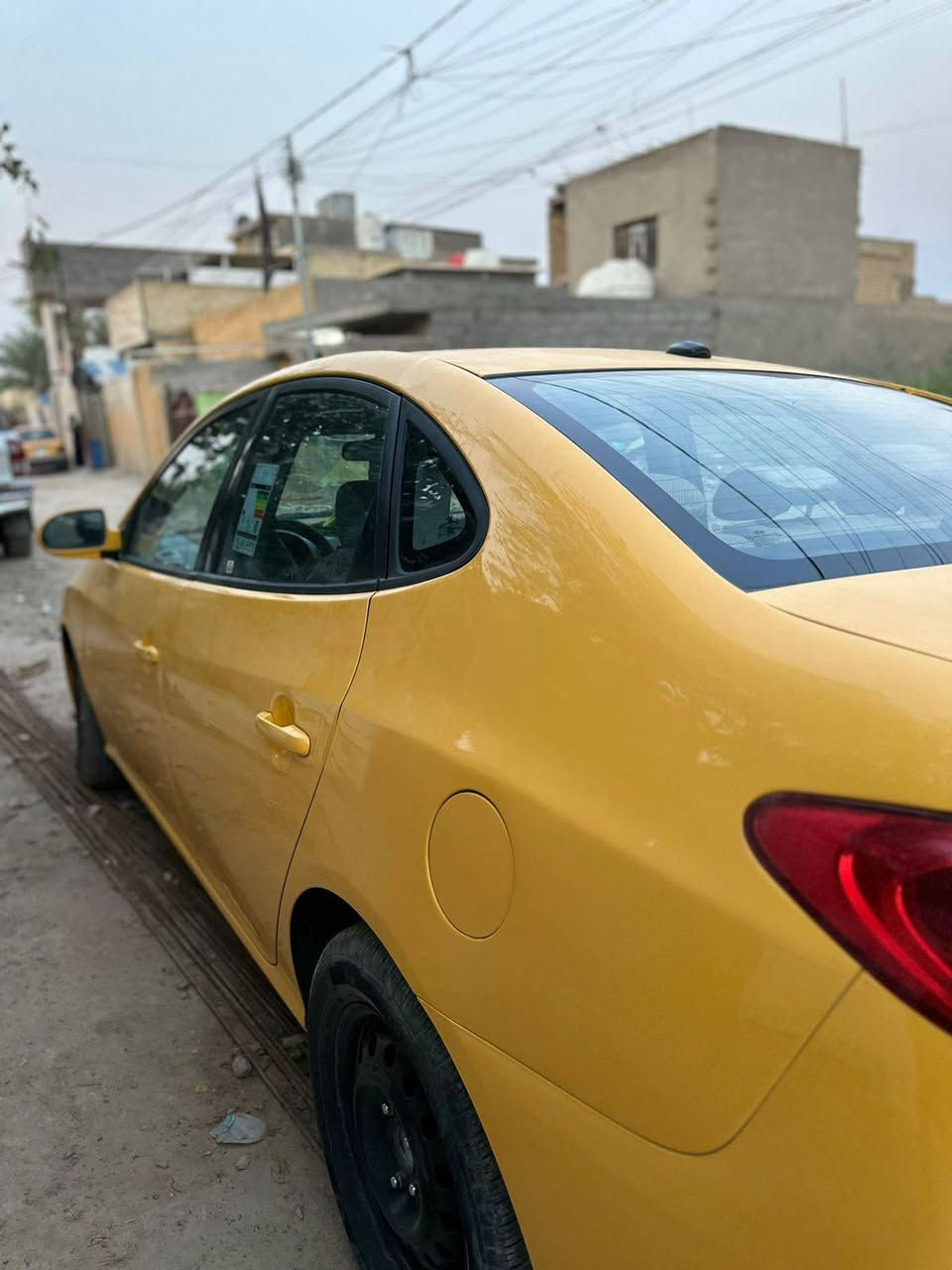 انترة 8امريكي كير مكينه جديد الغود شواصي جداد بيها ضربه من امريكا موضها بل صور والا كمبريسر واكف حته الغاز بيها والا بنيد مبادل المكان الشعب الرقم بغداد التلفون ***********

نص مكتوب في الصور:
- ضربته من امريكا بس هلال 🔺