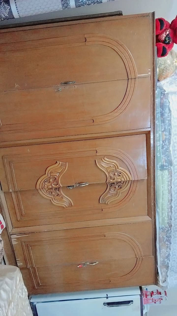للبيع سعرها أربعمية خمسين بيها مجال نظيفة تواصل واتساب ***********
