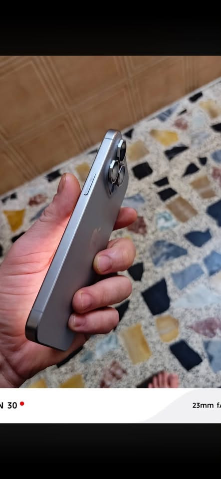 ١٥ برو ماكس ماستر مكفول من الفتح والتبديل بي نقطتين سود ممثرات نهايا فيس ايدي واكف سبب الوكعه نضافه جهاز ١٠٠ /١٠٠ لاشخط ولا اي شي. الذاكره ٢٥٦ بطاريه ٨٥ بلاد مكاني بغداد السعر قفل ٧٠٠ بدون ملحقات ***********

نص مكتوب في الصور:
- ON 30 23mm
- N 30 23mm f/
- 50 • 23mm
- ON 30 23mm f/ 8:25 حول الاسم iPhone إصدار iOS 27.0 اسم الطراز iPhone 15 Pro Max رقم الطراز MU793AA/A الرقم التسلسلي CK7NRH43G9 انتهت صلاحية التغطية سجل تاريخ القطع والخدمة الأغاني ۷۲ الفيديوهات ۳۹۷ الصور ۱۳ التطبيقات السعة ٢٥٦ غ.ب متوفرة ٢٢١.٣٨ غ.ب