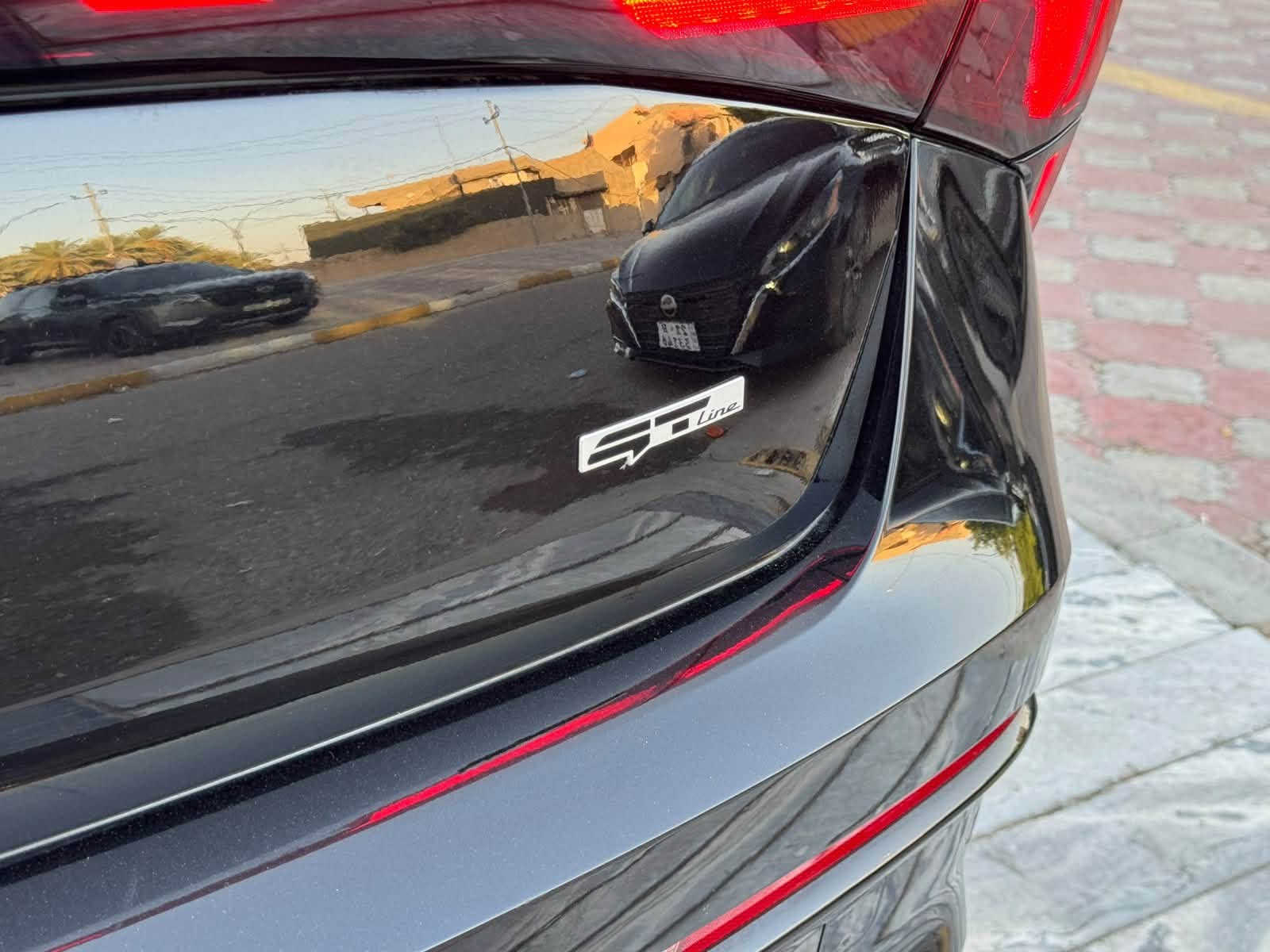2026 KIA K5, GT-LINE

نــوع الــمـركـبة:-   K5 -   GT lian  )🇺🇸

الـــــمــوديــــل:-2026 الشكل الجديد

اللون اسود 🩶🩶🩶

حــجـم الـمـحرك:-  2500

الــــعـــــــــداد:2 الف ميل فقط 

:-  رقم سليمانيه هزه وفحص وترقيم جديد

بصمه تشغيل + ابواب

داش كام خلفي وامامي

تشغيل عن بعد ( Remote Start )

داخل جلد ( اسود وابيض مطرز  مختمة GT)

كشنات كهربائيه مع تدفئه مختم GT

تحكم ستيرن جهـتين

شحن لاسلكي

لايت زينون ٣ عدسات ديناميكي

كشافات زينون

بك لايت لد متصل

رادار امامي + خلفي + جانبي

نظام النقطه العمياء مع تحذير الاصطدام مع خاصيه التوقف التلقائي 

مثبت سرعه ذكي تفاعلي مع الرادار

نظام كشف حركه المرور الخلفيه

مساعدة البقاء في المسار 

مساعد الخروج الامن عند فتح الابواب 

شاشة وسطية تدعم Apple CarPlay & Android Auto 

درايف مود ٤ وضعيات للقياده Normal,sport,sport plus ,custom 

نظام ترحيب عند الاقتراب

فتح الجنطه عند الاقتراب

الضرر  - بونيد مبدل وكالة  

السعر  217 ورقه وبي مجال 

ديالى خانقين 

***********

متوفر واتساب او الاتصال عالرقم

