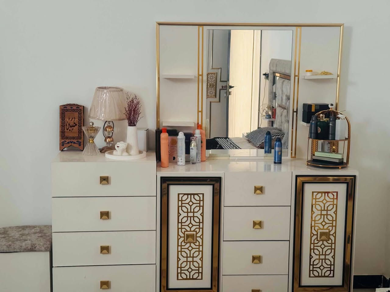 سعر خاص • غرفه خشب