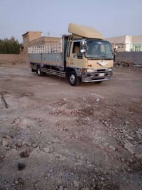 هينو • ٦ وربع • محرك ٧٥