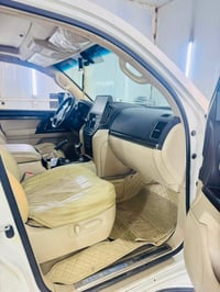 وبركاته 🚘 للبيع لاندكروز موديل 2020  ▫️ ساز – باب أول ▫️ الممشى: 69,00...