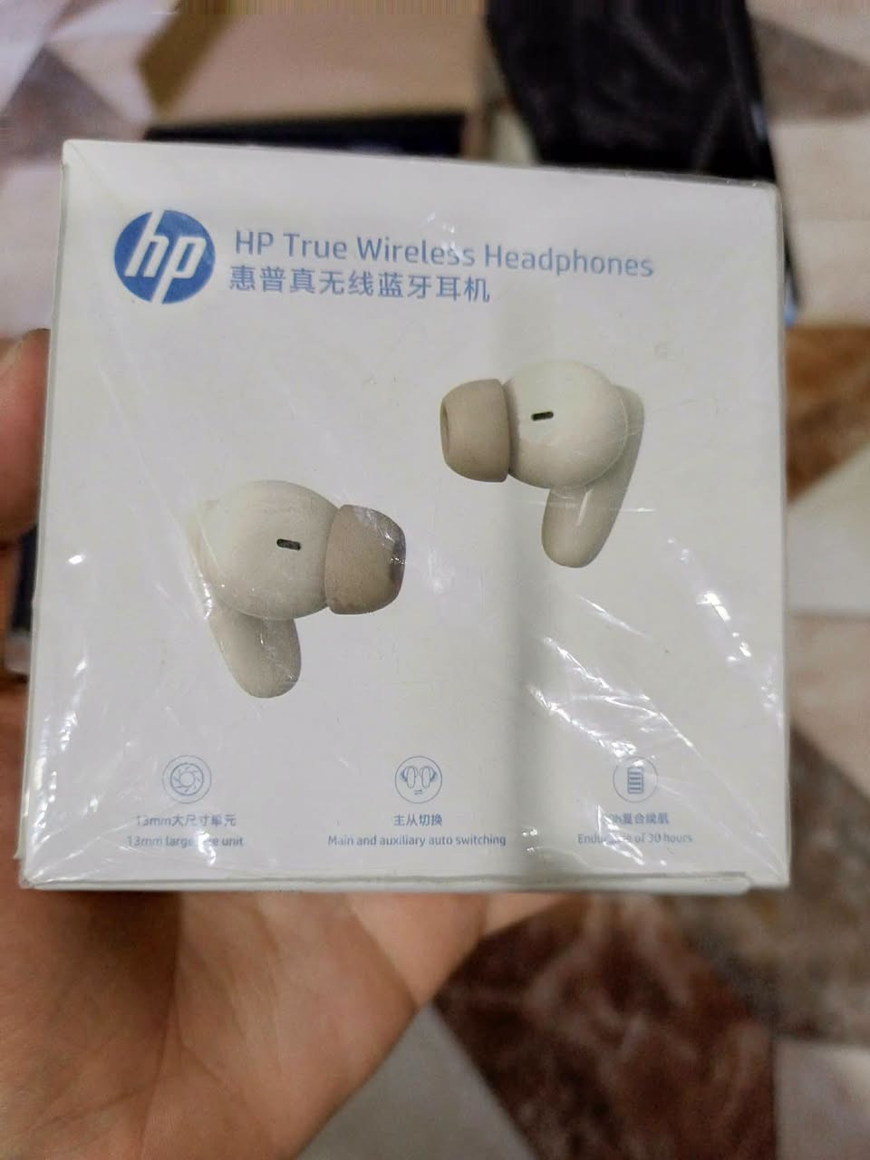 هتفون ماركة hp☑️ اصلي كبس شركه
مميز☑️ 
(حطيته على الشحن ياخذ شحن وصوت عالي مميز) 
شغاله كامل ☑️

على اول تم (20)الف مع توصيل
للتواصل 📞***********
يوجد توصيل 🚕

فضلا وليس أمرا متابعه 🙏🏻
