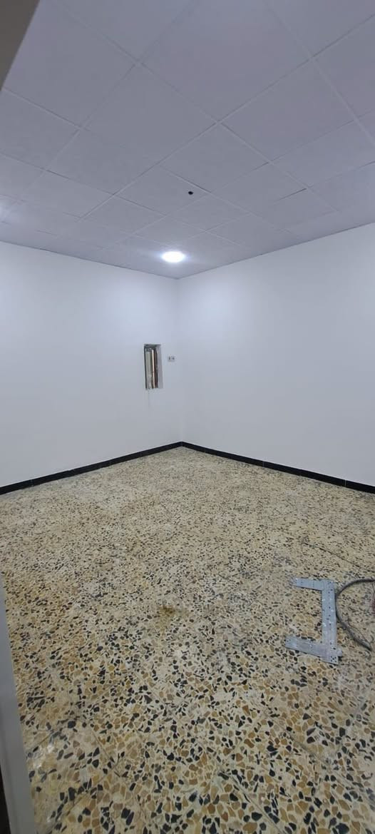 للإيجار
بيت حي الأصدقاء مقابيل ياسين خريبط يحتوي على دوانيه وغرفه وصاله ومطبخ وصحيات سعر إيجاره 400 الف 
***********
