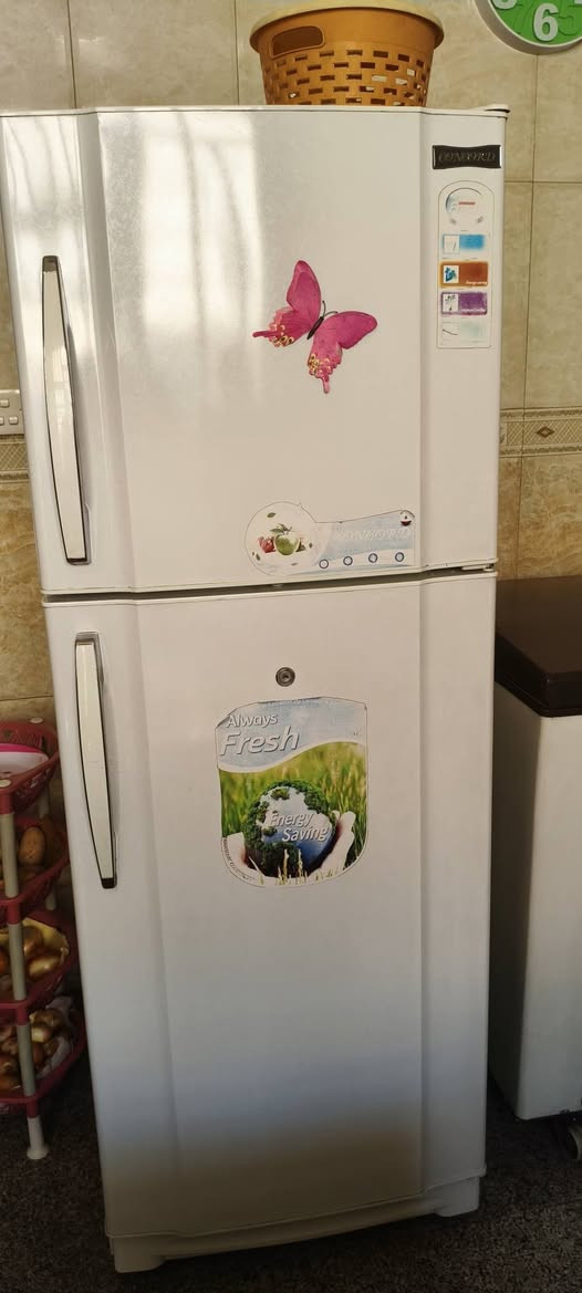 السلام عليكم غراض ثلاجه مجمده مبرده مكيف كلهن نضيفات واستعمال قليل اخو الجديد نظافه 100/100 للاستفسار عن اي تفاصيل عبر الرقم الاتي :***********
