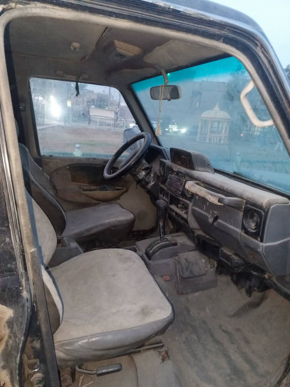 برادو • ١٩٩١ • مكينة طافية
