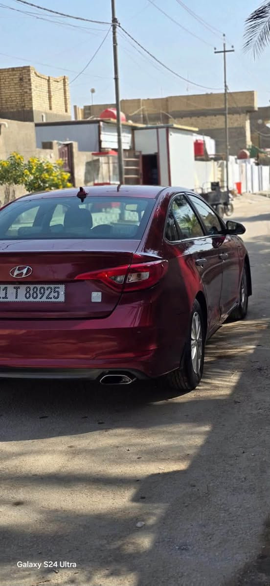 💙للبيع هيونداي سوناتا 2016 أمريكي 🚘

🔹 موديل: 2016
🔹 محرك: 2400 GDI
🔹 العداد: 134 ألف ميل
🔹 اللون: عنابي مميز
🔹 جير أوتوماتيك
🔹 السيارة استخدام شخصي، والمحرك والجير بحالة جيدة ولا تشكو من أي مشكلة.

ملاحظات السيارة:

* الضربة  جاملغ وشويه من البنيد بدون لا شواصي ولا لغود مكفولات من كولشي
* بدون دواخل.
* بيها شغل بسيط بالبنيـد فقط، والسيارة ماشية طبيعي.

✅ السيارة نظيفة بالنسبة للموديل وجاهزة للفحص بأي مكان على حساب المشتري، وما عندي أي مانع من الفحص الكامل.

💰 السعر المطلوب: 11,000 دولار
الرقم للاستفسار : ***********

📌 قابل للتفاوض بالمعقول بعد المعاينة
