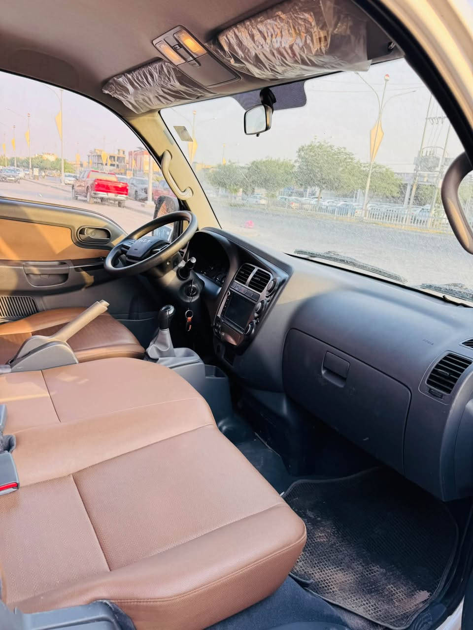 بدون صبغ • محرك ٢٧٠٠ • ماشيه ٤٢ الف