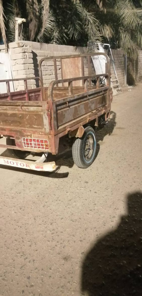 ستوته للبيع شاصي ٢٠١٤ بدي ٢٠٢١ تواير اليوم شديتهن باتري جديد كله جديد مكينه جديده بس طلع صوت ماعرف شني ستوته جاهزه شغل وطلع أوراق مكاني الفهود سعره مليون ٣٥٠ مجال قليل رقمي ***********
