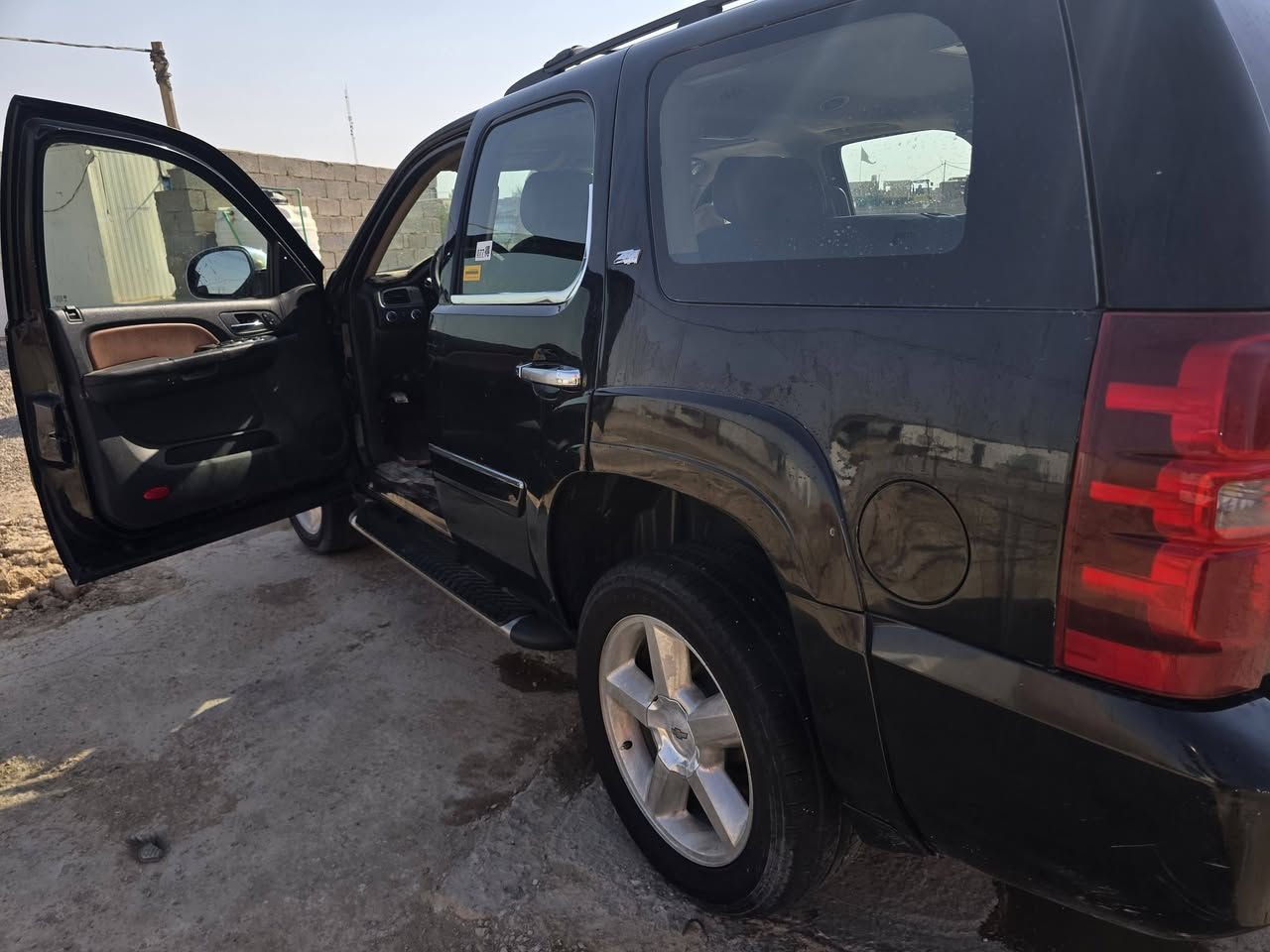 من رخصت مدير الكروب سلام عليكم عدي تاهو ادوات موديل٢٠١٢ كفال من اكص ول تبديل متومه طبق الصل شرط دك حاسبه سعر ٦٠ قفل جديده سياره٠٧٧٧١٧١٣٧٧و***********
