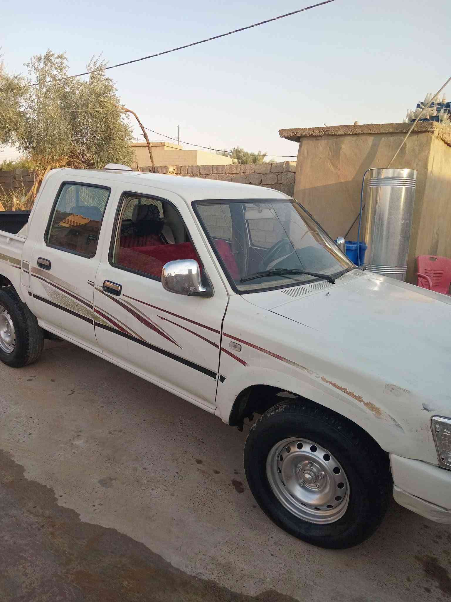 السلام عليكم سياره ادميرال منفيس موديل ٢٠٠٦ كير محرك شرط والكشر شوف العين جاهزة مال جناي السعر ٢٢ ورقه اوبيهه مجال موبايل ***********المكان ناحية الزاب
