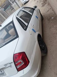 ليفان 520 • ٢٠١١ • بل كوت