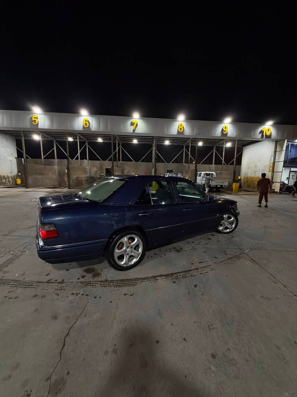 مارسيدس دب E320 بيبي   مكينة وكير vvti 2500
كفالة كير ومكينة السياره نصبتها احلا من الصور جاهزه تبريد ثلج  حدادة جديدة عربانه خلفية كامله بالكارتون دواخل السياره جديدة  جام 4 كهرباء سنتر لوك كلشي
شغال كهربائيات كلها شغاله رقم بغداد الجديد سنوية ل 30
مداور ثاني يوم المكان البصره المطيحة السعر 60. ***********
