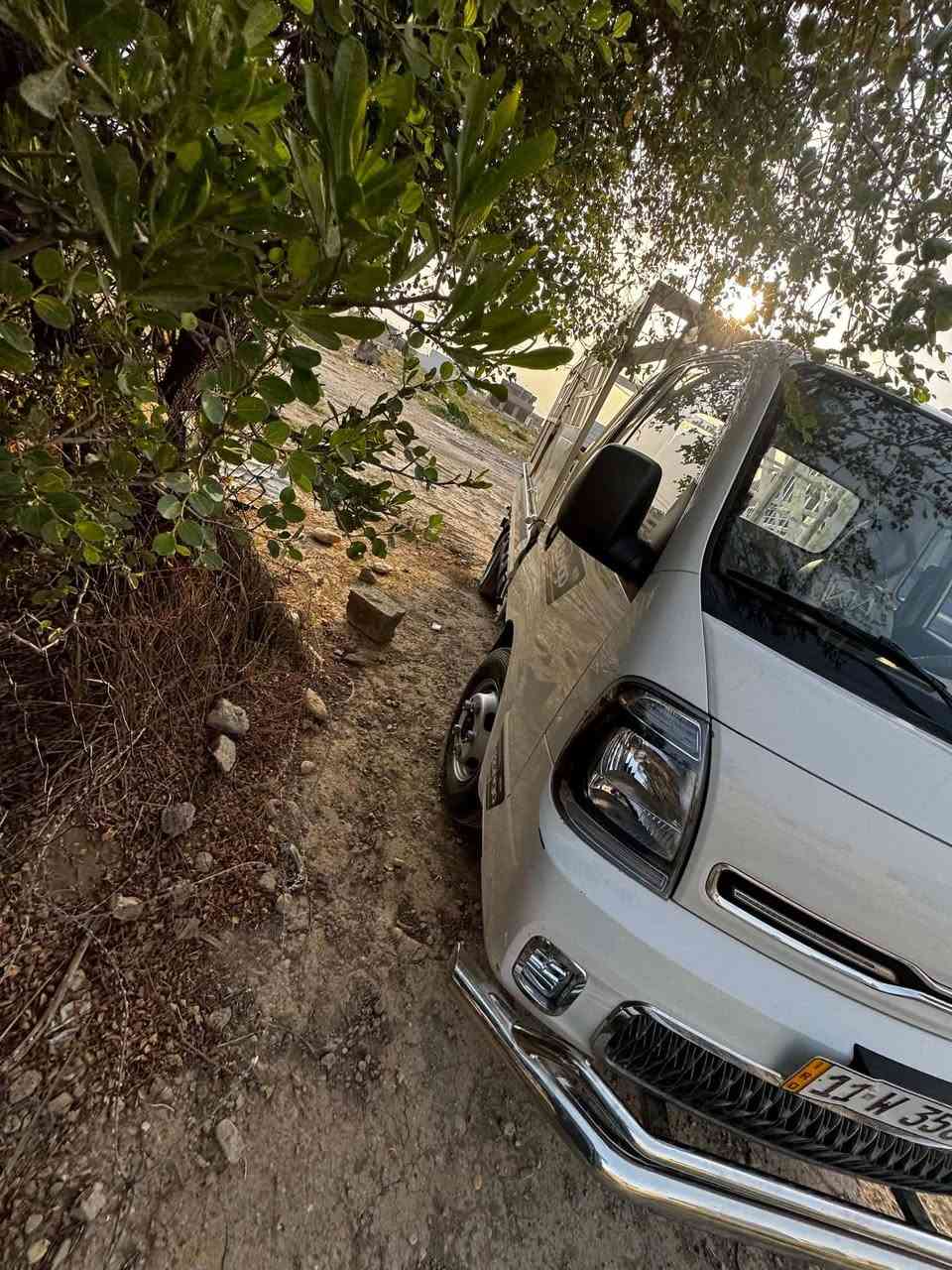 سلام عليكم كيا فحل للبيع 
موديل 2023  ماشيه 93
سياره مكفوله كفاله عامه 
رقم بغداد جديد
رقم الهاتف ***********
***********
