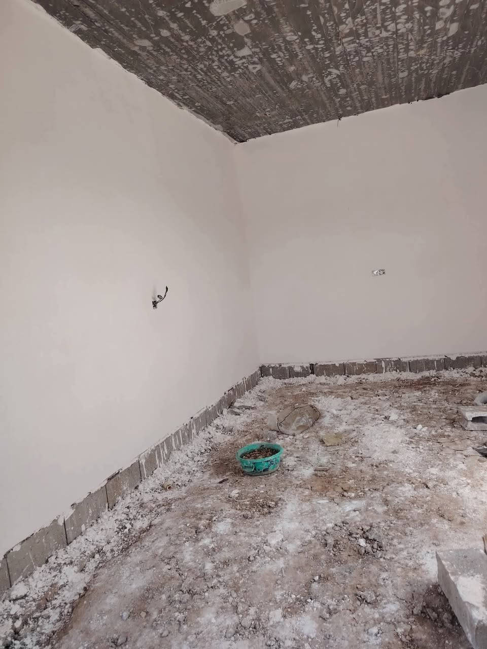 شقل جص درجه اوله   والبخ طرگ مالج 2250 يعني الفين وربع والرزق عله الله وهاذه رقمي ***********جص وسمنت ملاحضه المصاطر3500المتر
