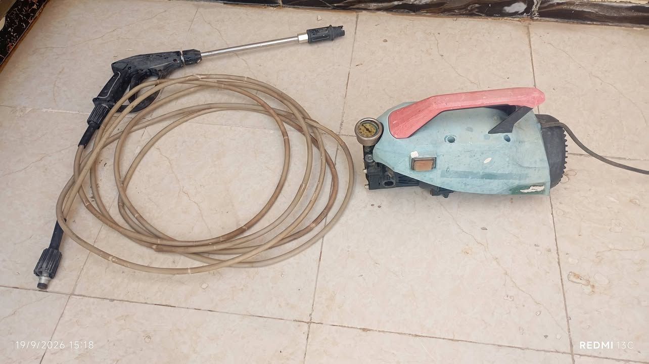 فاره كامله شغاله هيه ومسدسها  اعلى سعر تنباع جوه ال 20 لاتعلق قوتها 400-500 RBM

نص مكتوب في الصور:
- 21/9/2026 21:56
- REDMI 13C
- 19/9/2026 15:18
- 19/9/2026 15:18 REDMI 13C
