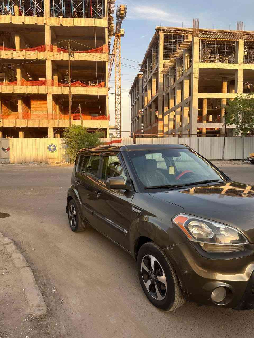 السلام عليكم
صول ١٣ بغداد
جاملغ وبنيد مكينه GDl
 كير مكينه خير من الله
تبريد شرط ثلج
تخم نوزلات جديد
سستم مضخم جديد
صدر يخبل طسه ماكو 
العنوان بغداد الجديدة
السعر مناسب *********** بيع مستعجل

