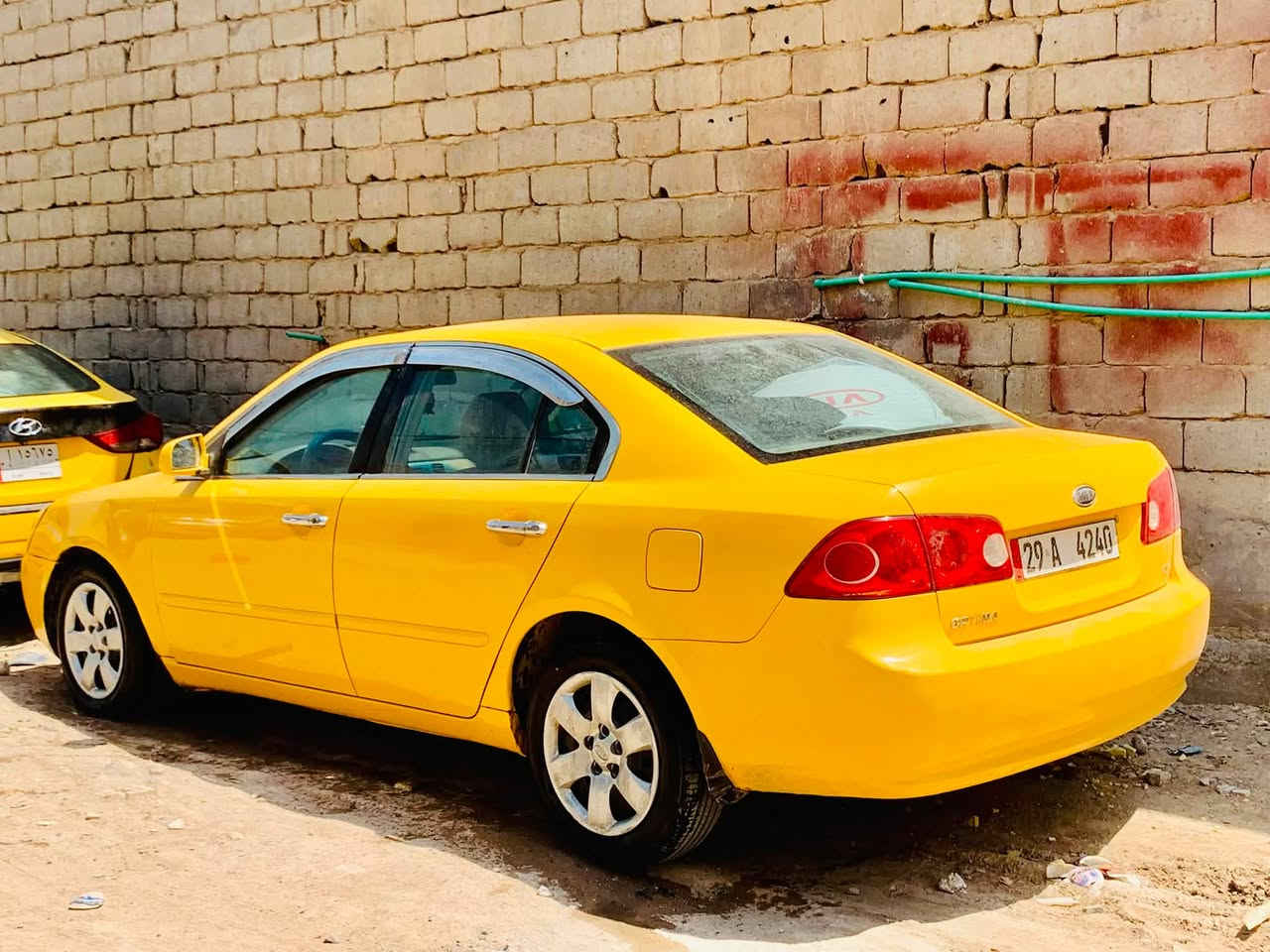 بس اليدور نضيفه ومكفوله يخابرني***********
