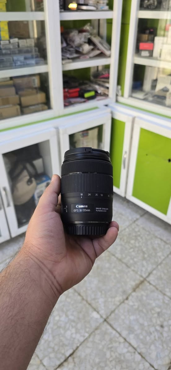 Canon.90D + 18.135
نضافه100‎%‎ كامل ملحقات اصليه حزام شاحنه بطاريه كارتون
شتره 3k✅
سعره مليون و300الف 
مكاني بابل ***********
