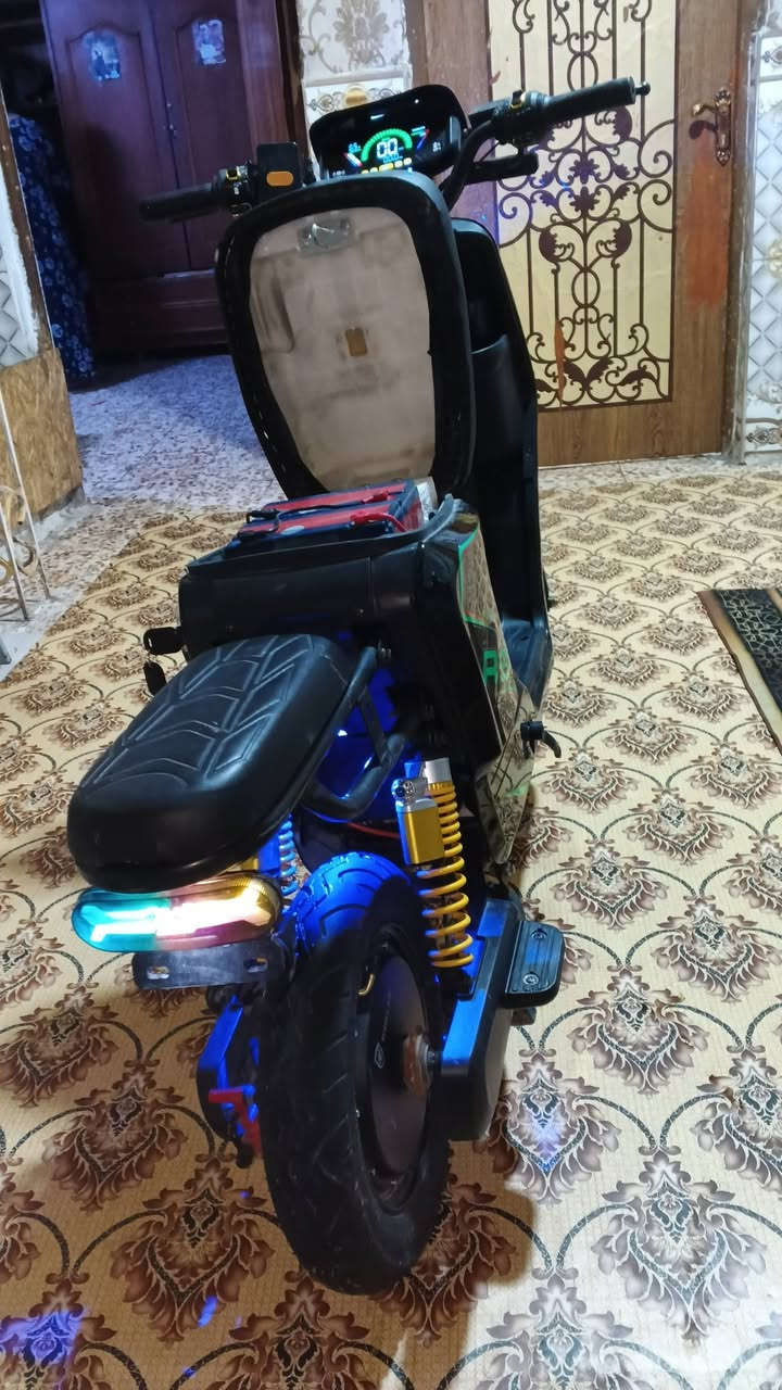 ار ٩ • موديل ٢٦ • بطاريات ٣٢ أمبير