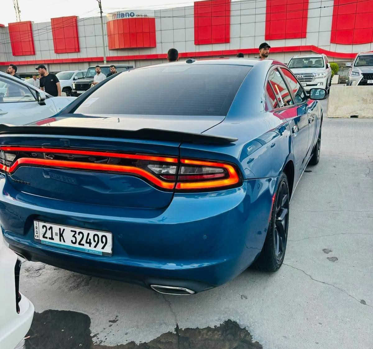 دودج تشالنجر 2021 SXT مواصفات أمريكية
صبغ قطعة وحدة فقط، بدون قص أو تبديل
 سونار موجود ماشية 68,000 ميل
المواصفات
شاشة كبيرة
داخلية زرقاء
بصمة وتشغيل
حساسات أمامية وخلفية
كاميرا خلفية
رادار
مواصفات شركة كاملة
السيارة باسمي
السناوية جديدة
تايرات جديدة
رقم الشاصي
2C3CDXBG5MH533553

رقم صاحب سياره
***********
