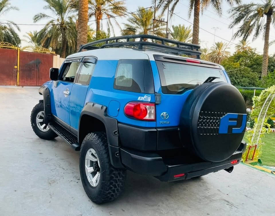 اف جي 2007
بيه صبغ الباب الوره السايق فقط باقي سياره كفاله عامه 

سياره جاهزه وبدون اي نقص 

السعر 150

سياره موجوده بالصويره 

***********
