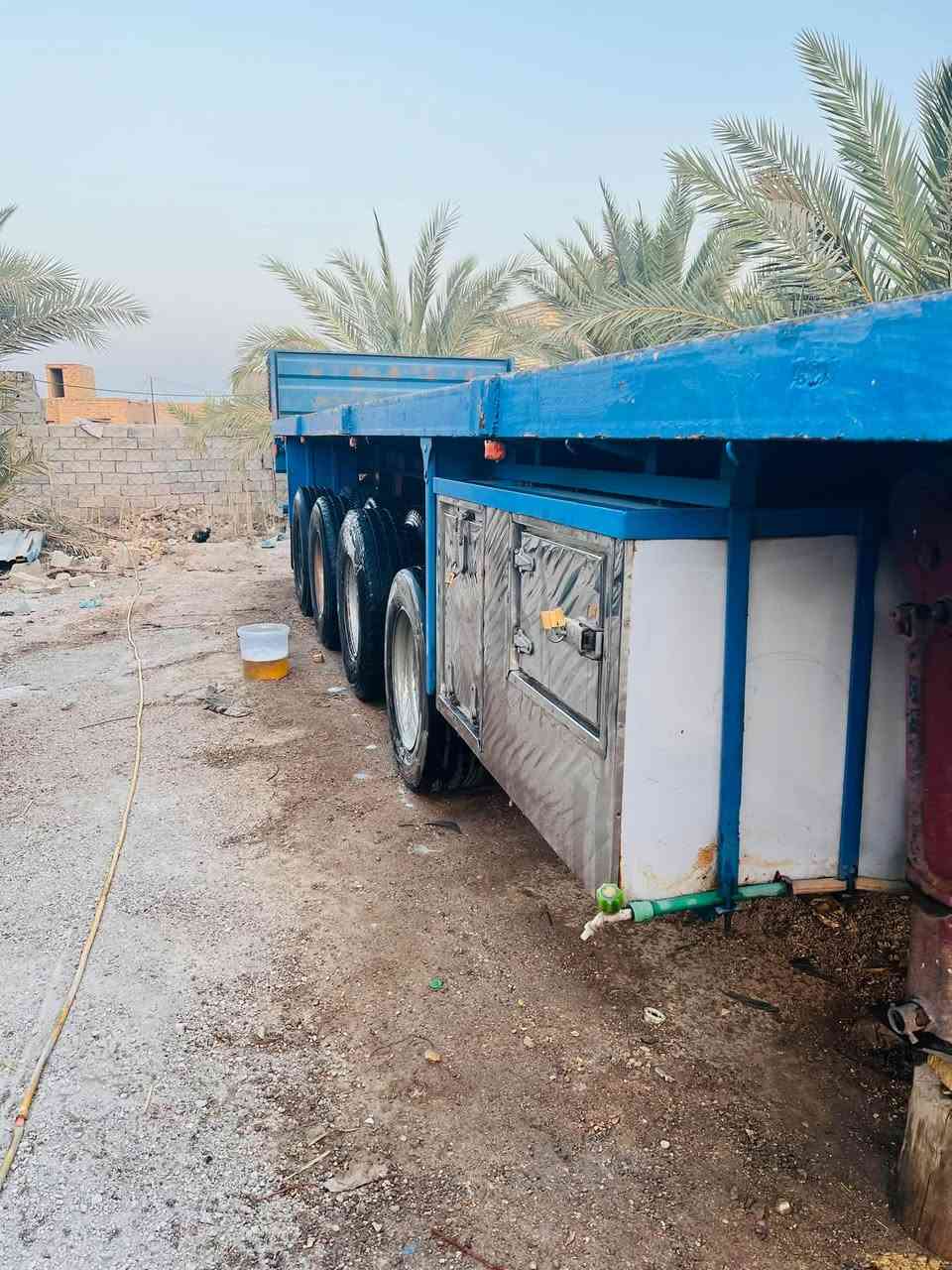 سلام عليكم عربانه حدادي 4 محاور تخم تاير مكفول كفاله عامه طول 13. 30 شريط عالي اعله شي حداد عادل المعيدي بغداد جرف شاصي 16 دناكير ثنين 14 وثنين 13 الماني 
سعر 140 وبيه مجال مكانه دوانيه ***********
