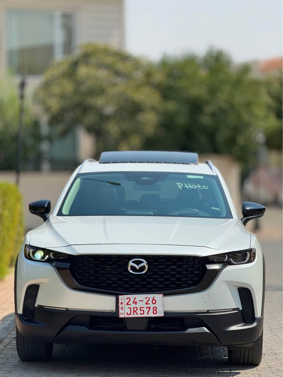 MAZDA CX50 2025
مازدا CX50
2025
‎مكينه 4 بستون 2.5 SKY ACTIVE
ماوه ي روشتن ته نها 3 هه زار
شاشه كاميرا رادار
ده بل اكسل AWD
کوشن گەرم كوشن جلدو شاموا
كوشن كاره با
‏NAVIGATION ,WIFI,GPS,AWD,Carplay
 سوكان هيتەر. 
رادار پێش و دوا لا ته نيشت 
بريك به سمه
.ئۆتۆ هۆڵد. ئۆتۆ ستۆپ
. سنوق شەفت لایت لید و زينون
 سیستەمی دەنگی بۆس. ئێم پری فایر.
 سێ مودی لێخوڕین  نۆڕماڵ سپۆرت ئۆف ڕۆد.
بي بوياخه بي تعديل بي شوخت  پيش و دواي كه پسه
ته نها
1 دەرگای دوای سایەق کراوە بە بیلاد یەک پەڵە ساردیش هەیە لەسەر چەمەلەخی پێشەوە 
ژماره كاتي 90 روژي تياييه بو كاتي ره قه م
📍شوين سليماني 
*********** السليمانية, العراق

نص مكتوب في الصور:
- Photo