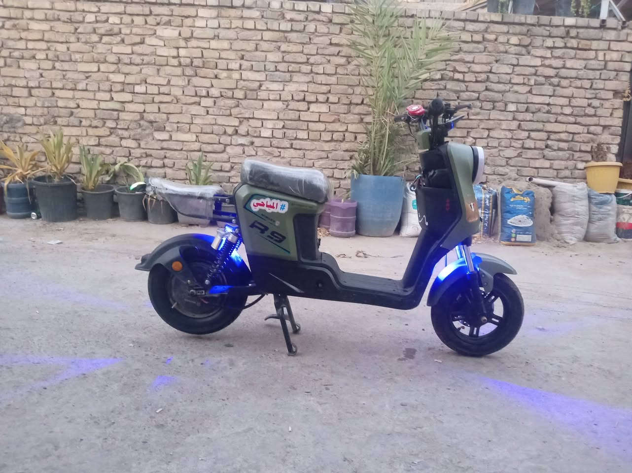 نضيفه • بطاريات جديده • بيها مجال