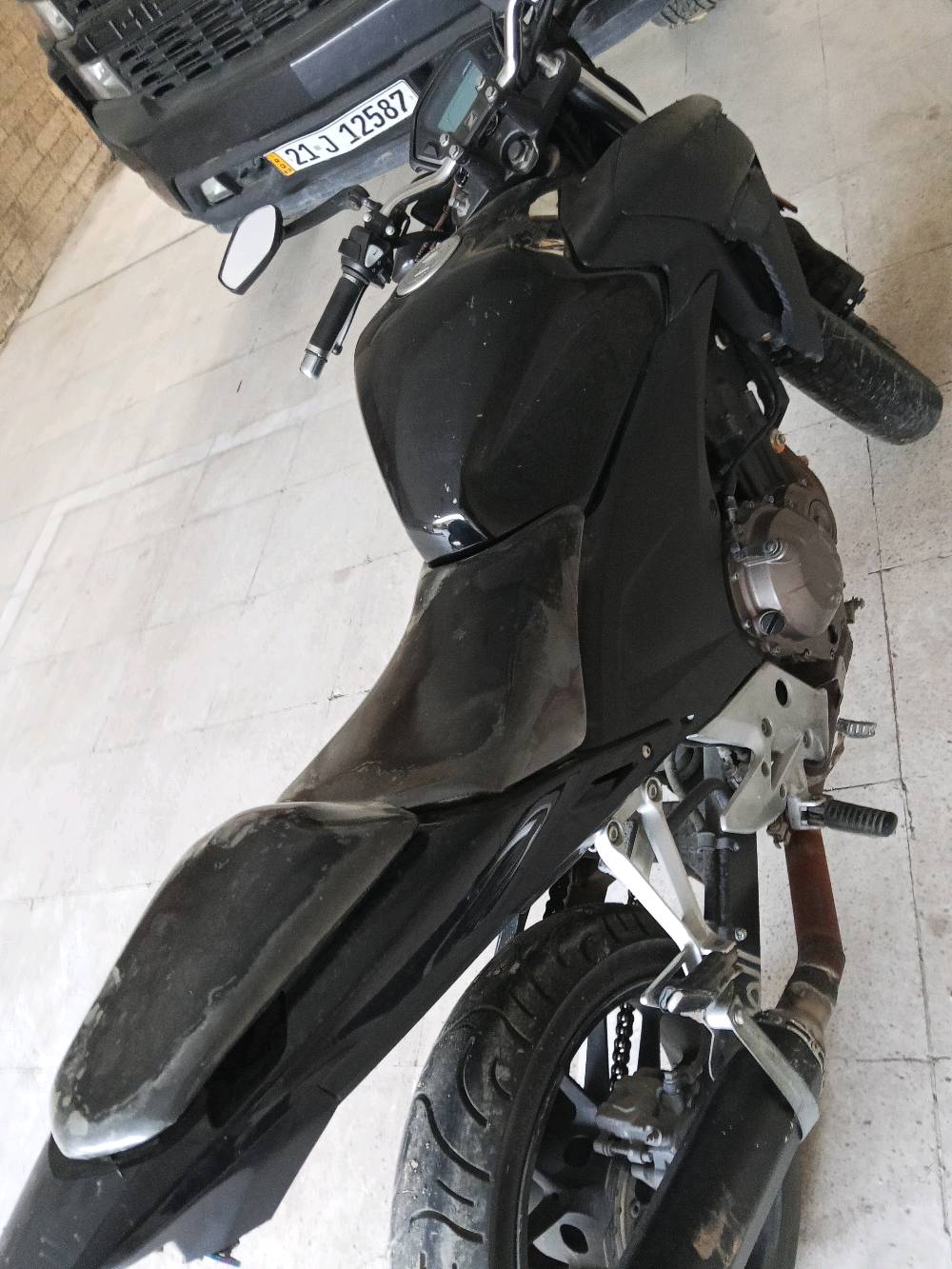 السلام وعليكم للبيع بطح سيبي 500f
السعر 15ورقه وبيها مجال 
دراجه مكفوله مكينه وكير وكهربائيات 
ماشيه 36الف العنوان بغداد الاعظمية
***********